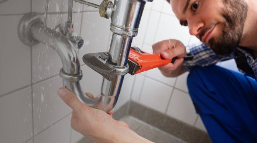 Professional bathroom faucet installation in Shamrock, TX